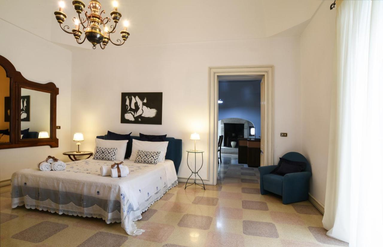 Appartamento Palazzo Rodio Ostuni Esterno foto