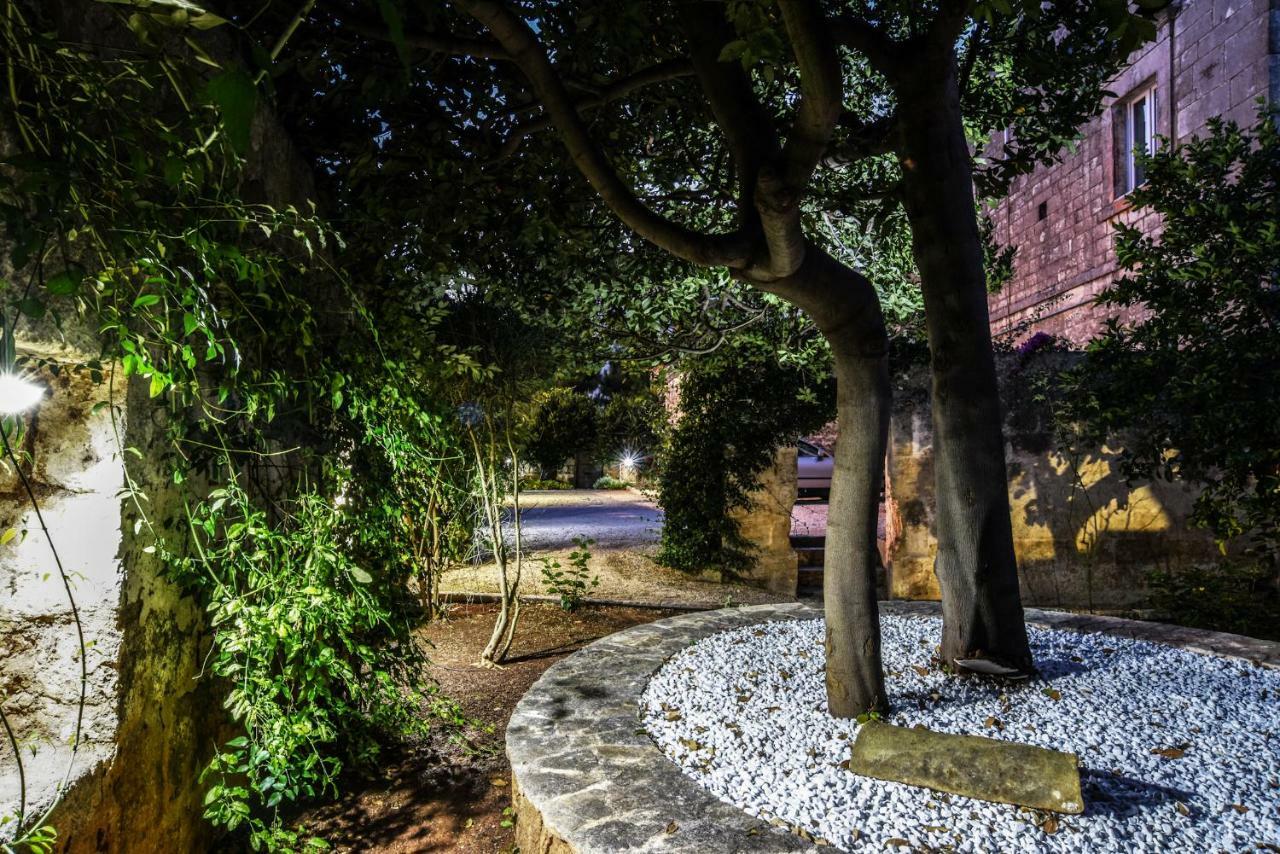 Appartamento Palazzo Rodio Ostuni Esterno foto