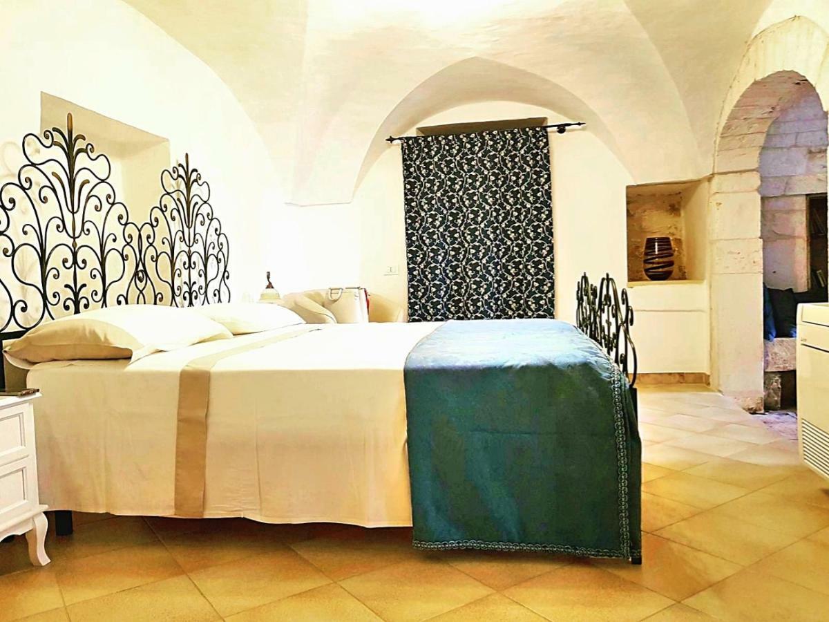 Appartamento Palazzo Rodio Ostuni Esterno foto