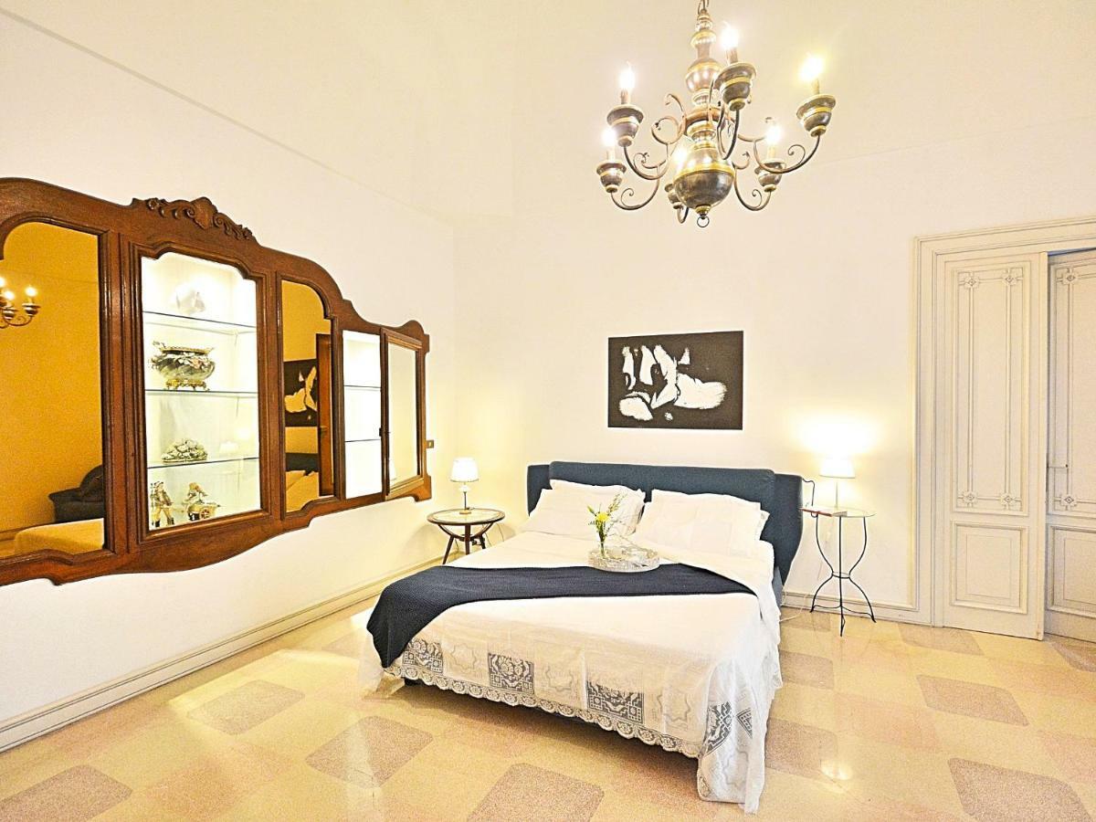 Appartamento Palazzo Rodio Ostuni Esterno foto